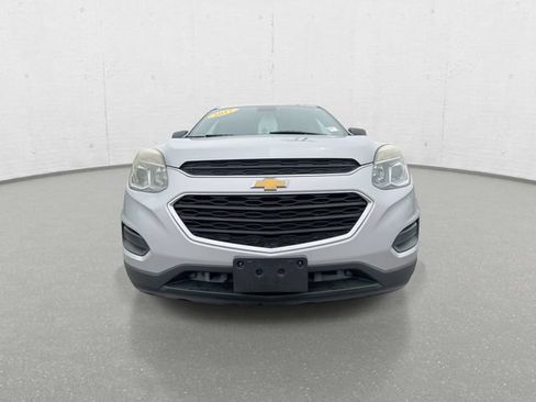 Used 2017 Chevrolet Equinox LS AWD/4WD image 34