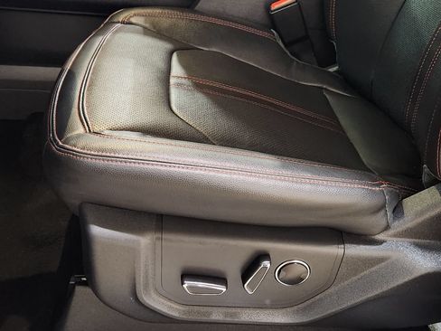 Used 2024 Ford Expedition Limited RWD image 45