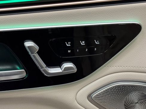 Certified 2023 Mercedes-Benz EQS 580 4MATIC Sedan image 20