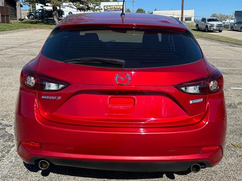 Used 2017 MAZDA MAZDA3 Sport FWD image 6