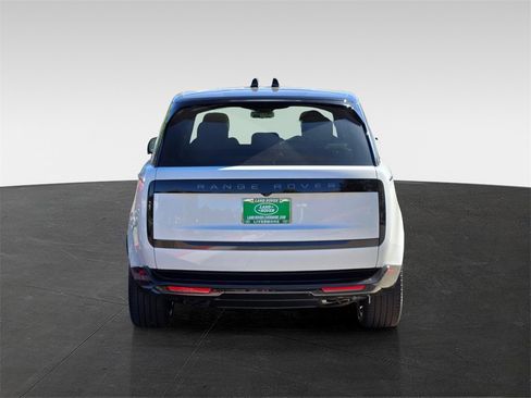 New 2025 Land Rover Range Rover SE image 5