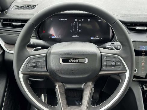 New 2026 Jeep Grand Cherokee L Limited AWD/4WD image 13