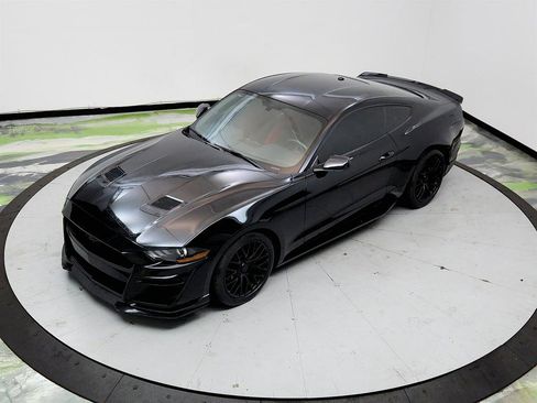 Used 2019 Ford Mustang Coupe RWD image 27