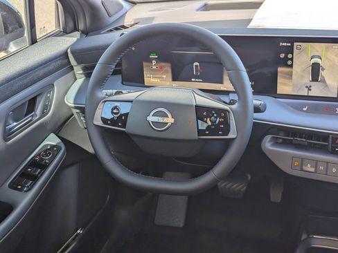 New 2026 Nissan Leaf Platinum+ w/ Cargo Package (Platinum+) image 23