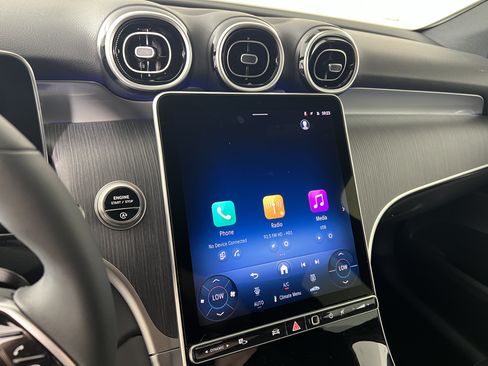 New 2026 Mercedes-Benz GLC 300 4MATIC image 30