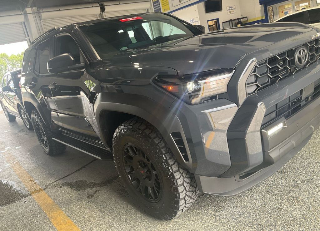 Used 2025 Toyota 4Runner TRD Off-Road Premium AWD/4WD image 3