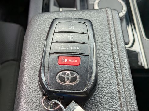 Used 2023 Toyota Tundra SR5 w/ SR5 Convenience Package AWD/4WD image 34