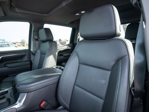 Used 2024 GMC Sierra 1500 SLT image 7