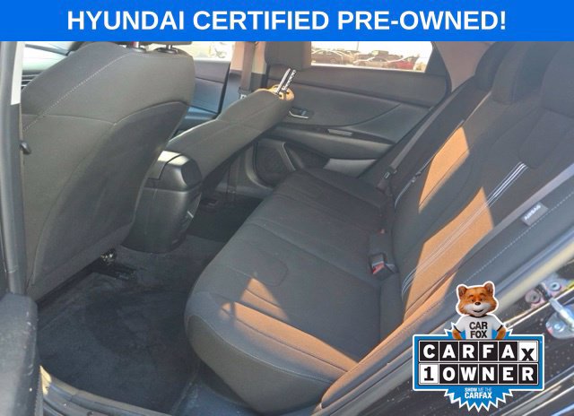 Used 2025 Hyundai Elantra Hybrid FWD image 15