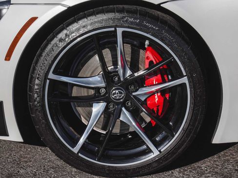 Used 2022 Toyota Supra image 8