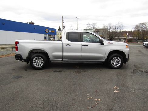 Used 2022 Chevrolet Silverado 1500 W/T w/ WT Value Package image 9