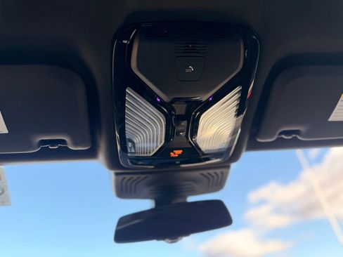 Used 2019 BMW X4 xDrive30i w/ M Sport Package 2 image 27