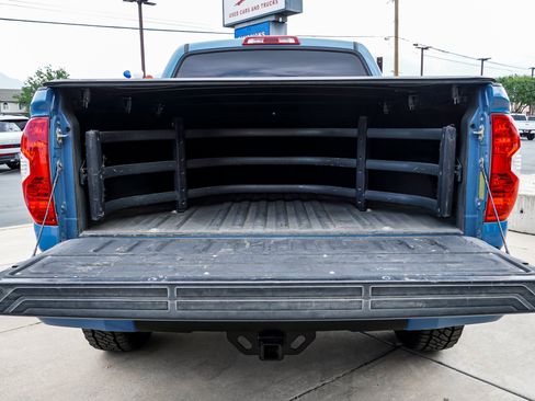 Used 2019 Toyota Tundra Limited w/ Limited Premium Package AWD/4WD image 14