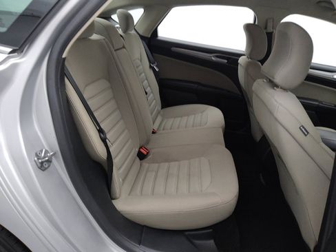 Used 2018 Ford Fusion S image 19