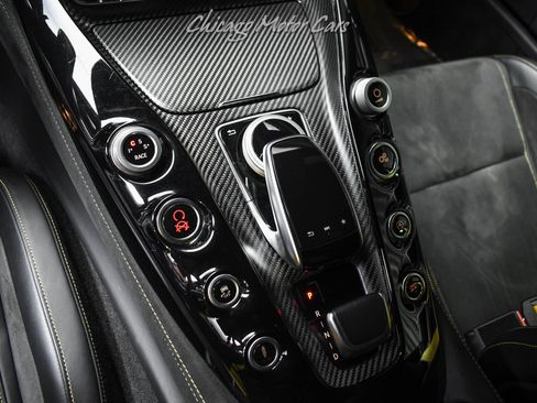 Used 2018 Mercedes-Benz AMG GT R image 15