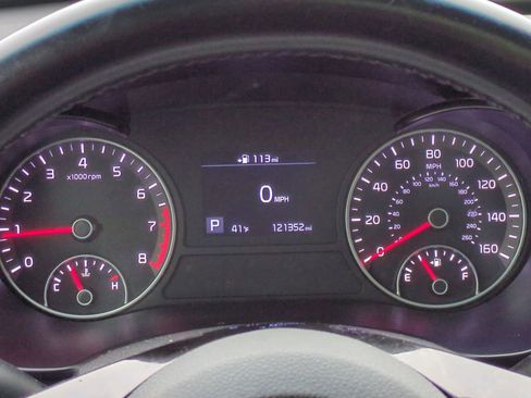 Used 2019 Kia Optima S w/ S Panoramic Sunroof Package image 35