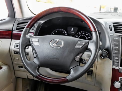 Used 2012 Lexus LS 460 L image 17
