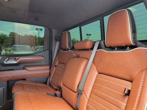 Used 2025 GMC Sierra 1500 Denali Ultimate AWD/4WD image 29
