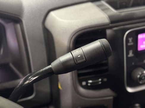 Used 2013 RAM 1500 Express image 31