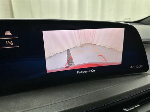 Certified 2024 Cadillac XT4 Sport image 12