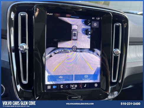 Used 2025 Volvo XC40 B5 Ultra w/ Climate Package image 29