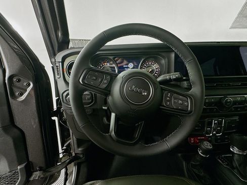 New 2026 Jeep Gladiator Mojave AWD/4WD image 16