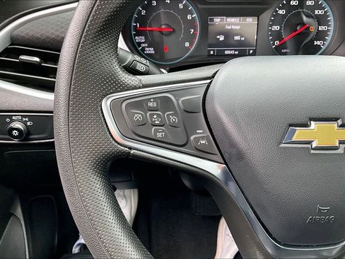 Used 2023 Chevrolet Malibu LT FWD image 17