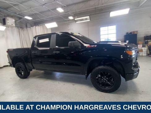 Used 2024 Chevrolet Silverado 1500 Custom Trail Boss AWD/4WD image 2