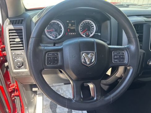 Used 2018 RAM 1500 Express w/ Express Value Package AWD/4WD image 16