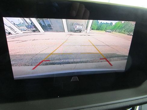 Used 2024 Buick Envista Preferred w/ Convenience II Package FWD image 39