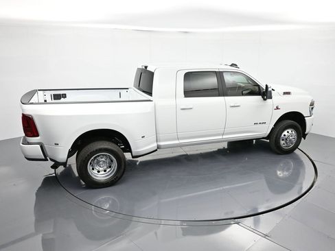 New 2026 RAM 3500 Laramie w/ Max Tow Package image 36