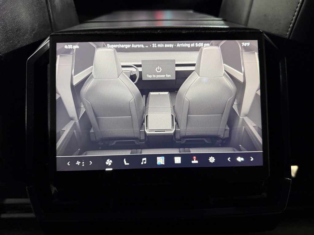 Used 2024 Tesla Cybertruck Cyberbeast AWD/4WD image 25