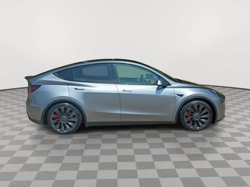 Used 2025 Tesla Model Y Performance AWD/4WD image 14