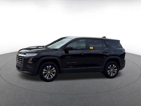 Used 2025 Chevrolet Equinox LT FWD image 8