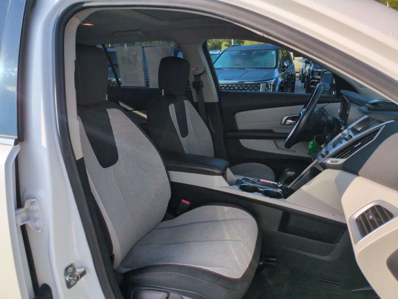 Used 2016 GMC Terrain SLE w/ Convenience Package FWD image 29