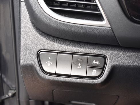 Used 2021 Kia Seltos SX image 16