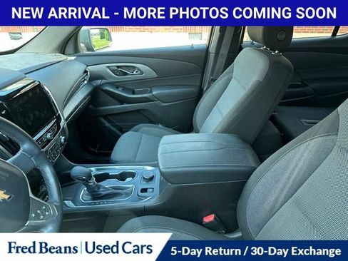 Used 2023 Chevrolet Traverse LT AWD/4WD image 5