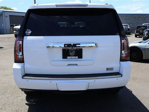Used 2015 GMC Yukon SLT w/ Open Road Package AWD/4WD image 4