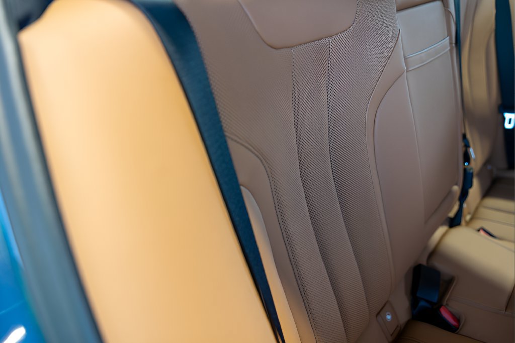 Used 2023 BMW 530i w/ M Sport Package RWD image 54