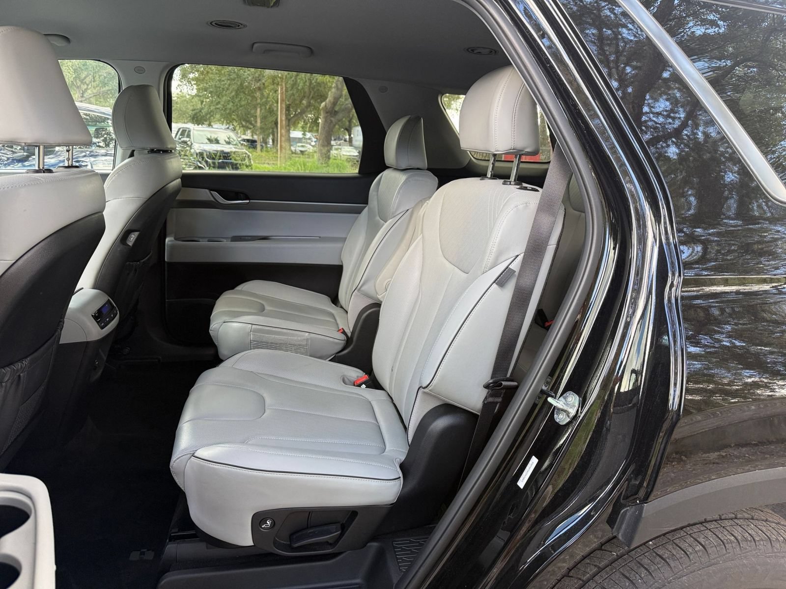 Used 2025 Hyundai Palisade SEL FWD image 39