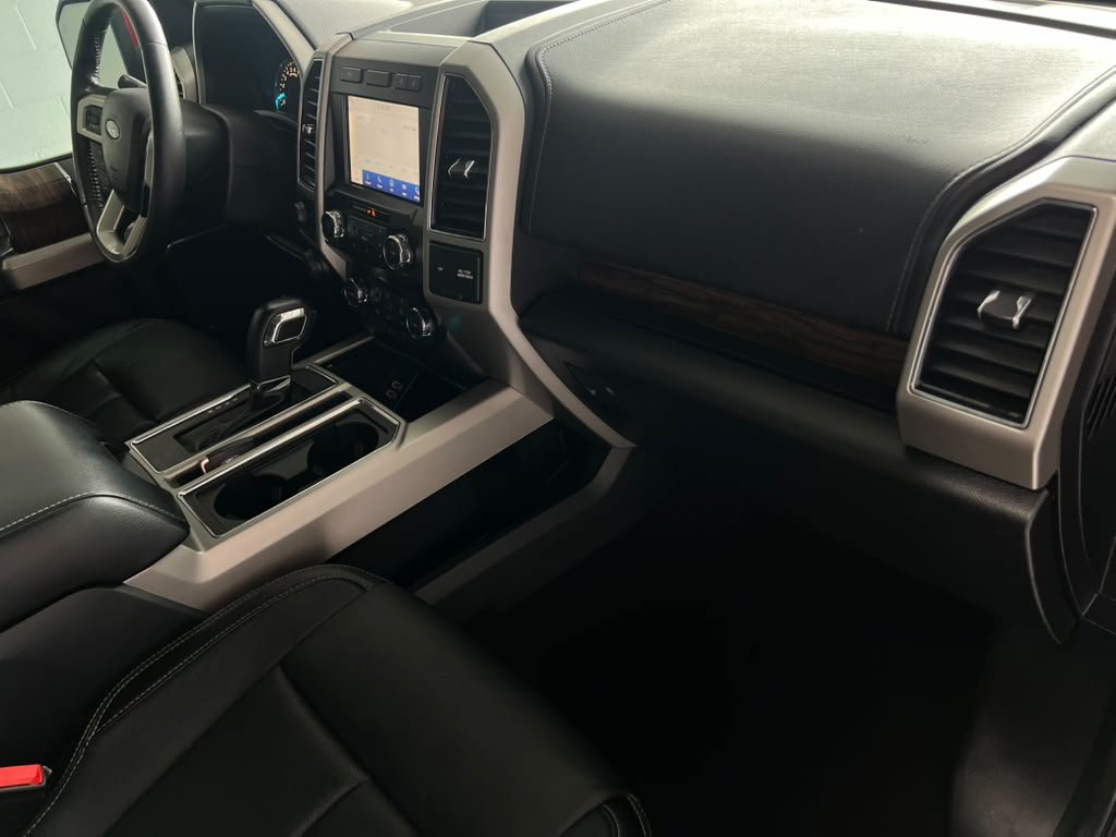 Used 2020 Ford F150 Lariat w/ Max Trailer Tow Package AWD/4WD image 19