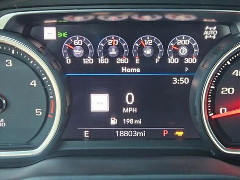 Used 2023 Chevrolet Silverado 2500 High Country w/ Z71 Off-Road Package image 11