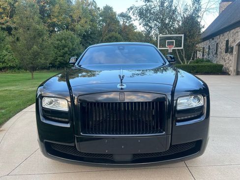 Used 2013 Rolls-Royce Ghost image 28