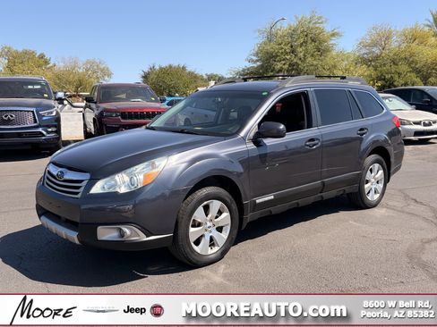 Used 2011 Subaru Outback 3.6R Limited AWD/4WD image 1