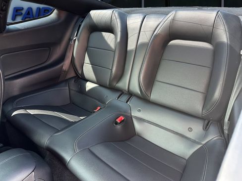Used 2019 Ford Mustang GT Premium RWD image 12