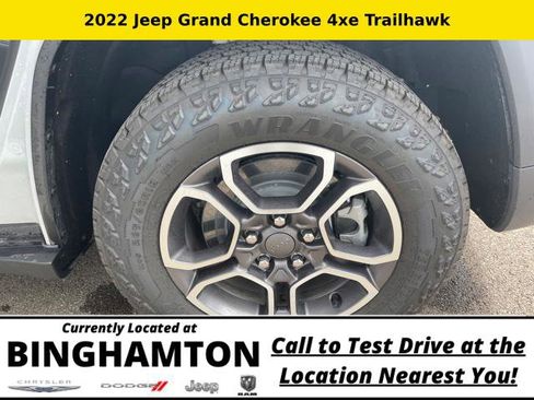 Used 2022 Jeep Grand Cherokee Trailhawk image 24