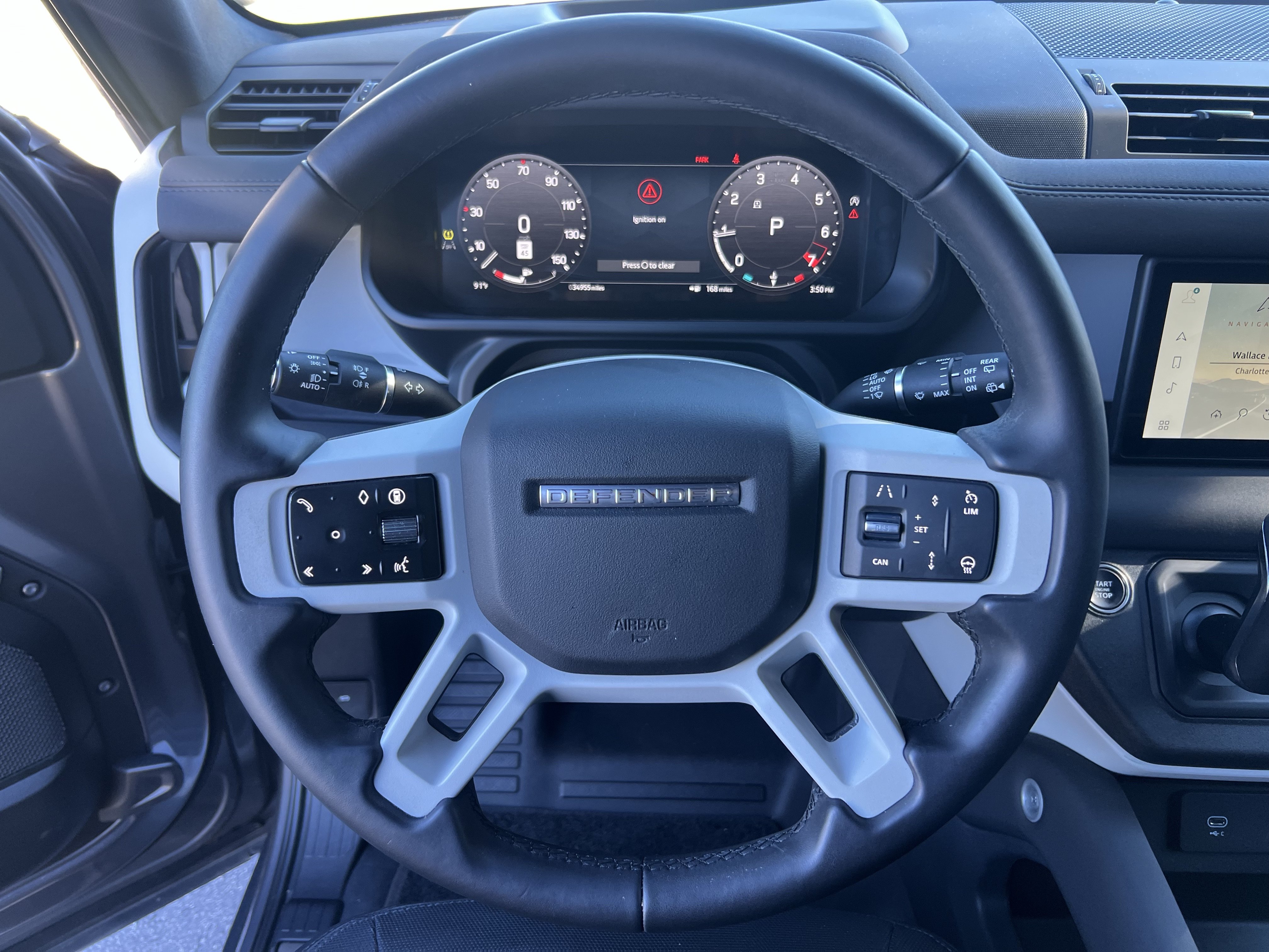 Certified 2024 Land Rover Defender 110 X-Dynamic SE AWD/4WD image 19