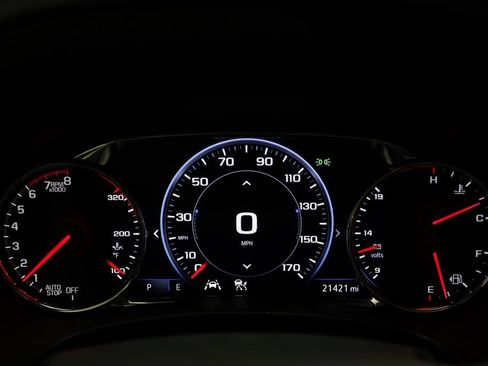 Used 2024 GMC Terrain Denali w/ Denali Premium Package image 8