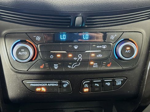 Used 2018 Ford Escape Titanium w/ Ford Safe & Smart Package image 24