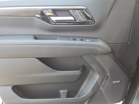 New 2026 Chevrolet Tahoe Premier image 37